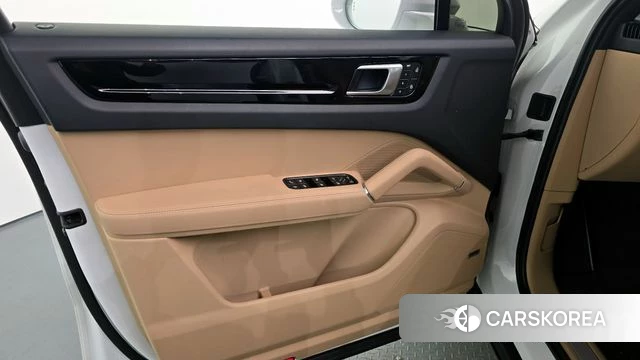 Porsche Cayenne (PO536) id 4315664 из Кореи 16