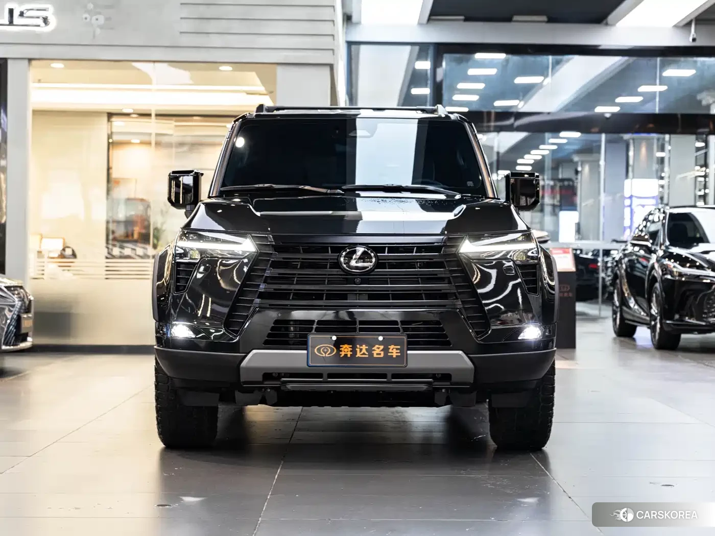 Lexus GX id 4589155 из Китая 17