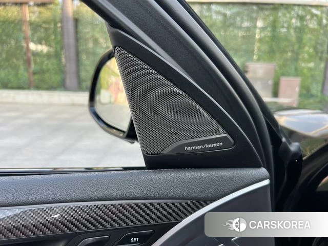 BMW X4 M id 4259042 из Китая 16