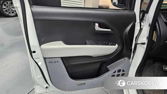 Kia The New Kia Ray EV id 4834658 из Кореи 16
