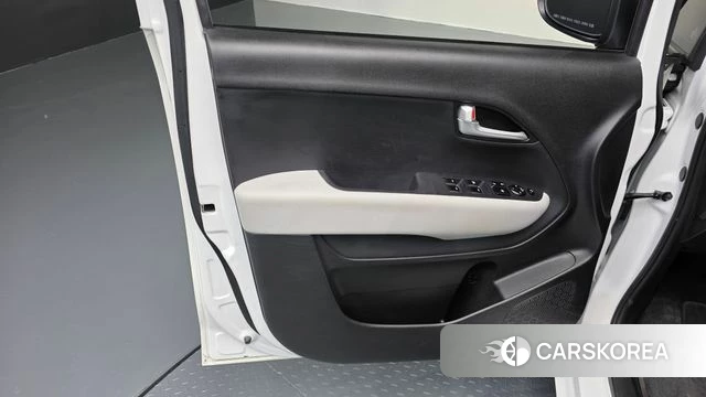 Kia The New Kia Ray EV id 4935003 из Кореи 16