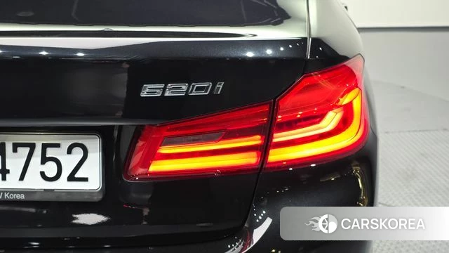 BMW 5 Series (G30) id 4502133 из Кореи 16