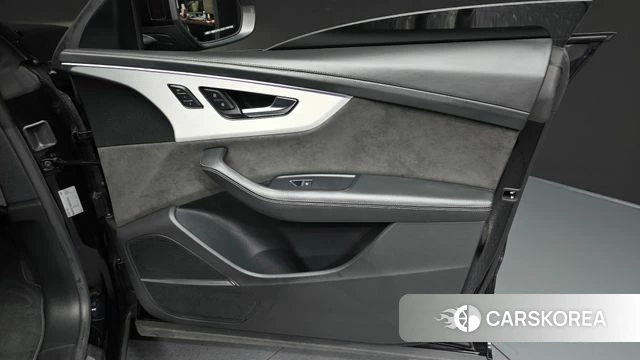 Audi Q8 (4M) id 4707915 из Кореи 16