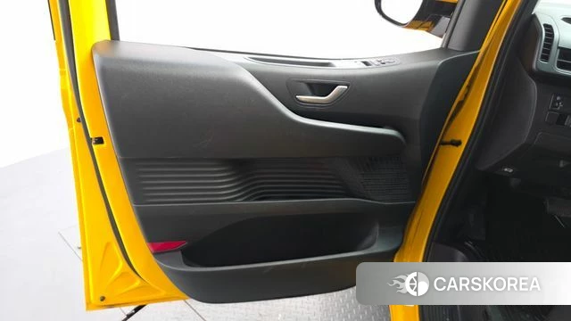 Hyundai Staria id 4248931 из Кореи 16