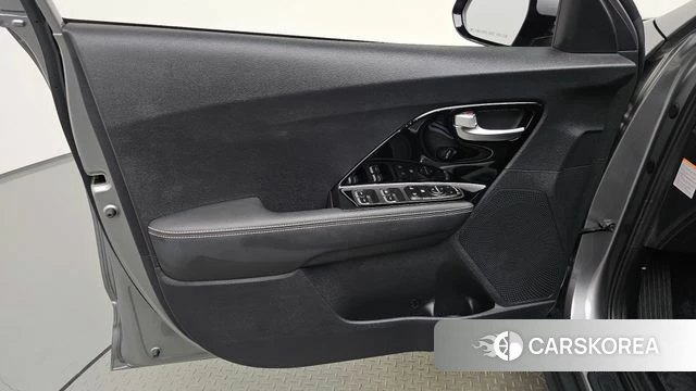 Kia Niro EV id 4671458 из Кореи 16