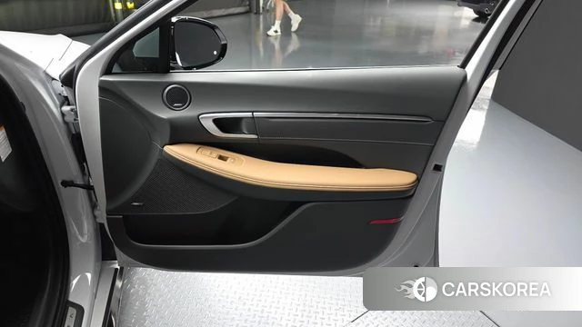 Hyundai Sonata D Edge Hybrid (DN8) id 4505148 из Кореи 16