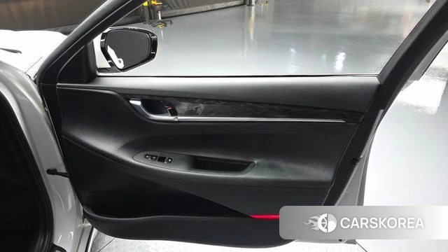 Hyundai Grandeur IG id 4424472 из Кореи 16