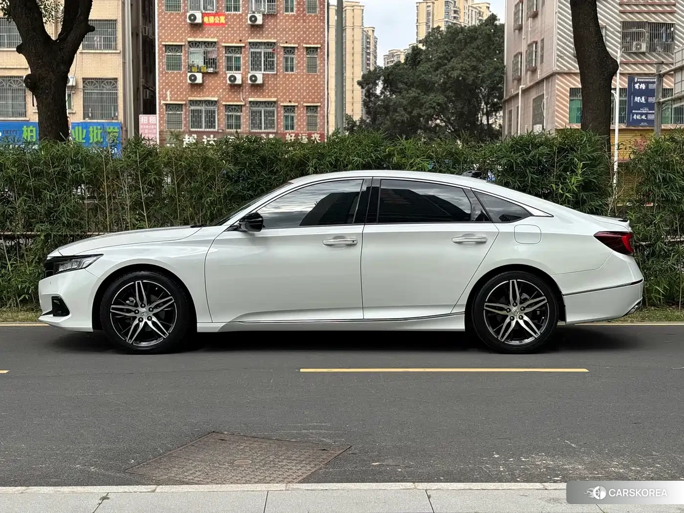 Honda Accord id 4628033 из Китая 16