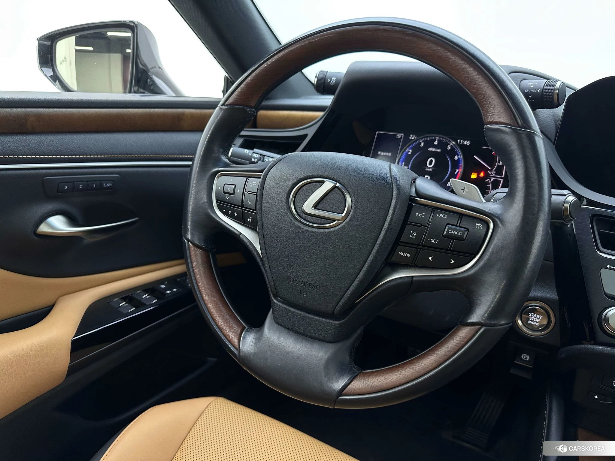 Lexus ES id 4492934 из Китая 16