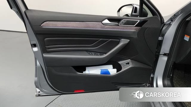 Volkswagen Passat GT (B8) id 4872056 из Кореи 16