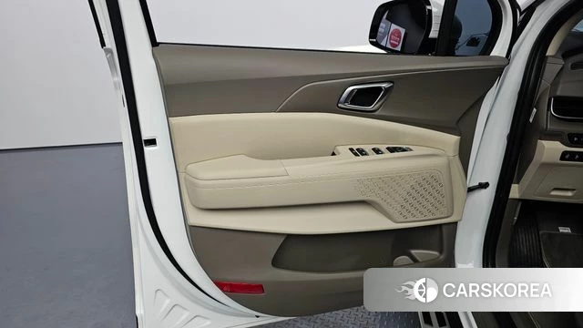 Kia The New Carnival 4th Generation id 4400245 из Кореи 16