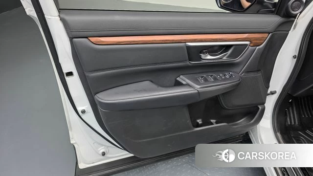Honda CR-V 5th generation id 4676953 из Кореи 16