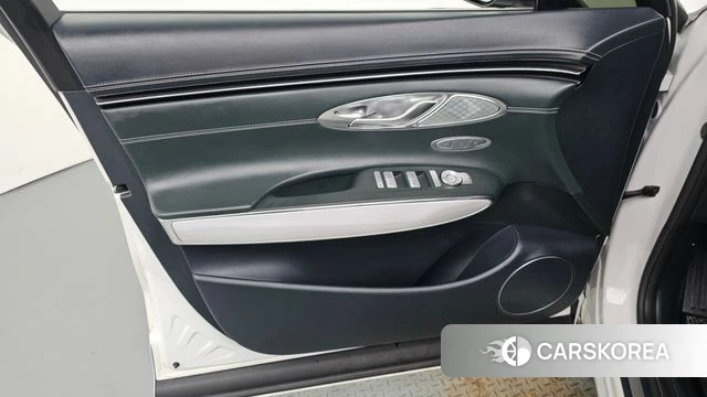Genesis Electrified GV70 id 4696954 из Кореи 16