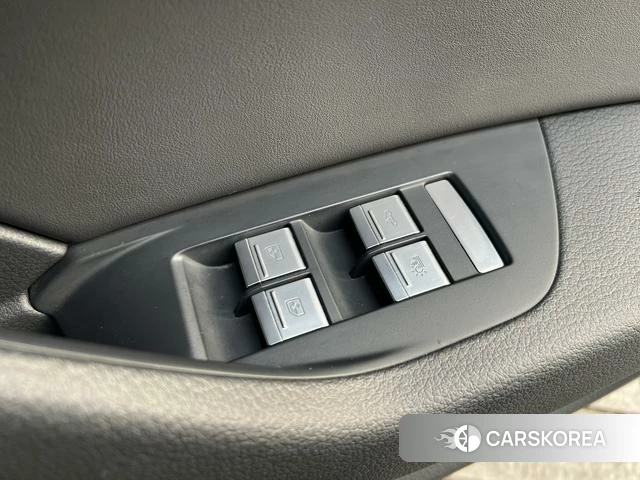 Audi A6L id 4259446 из Китая 16