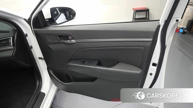 Hyundai Avante AD id 4662943 из Кореи 16