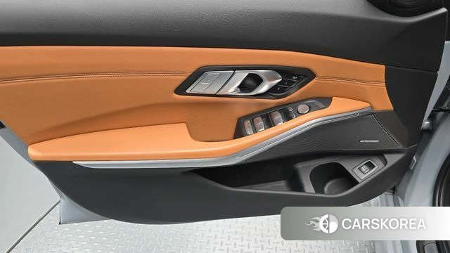 BMW 3 Series (G20) id 4682213 из Кореи 16
