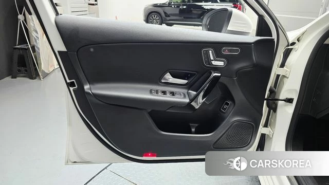 Mercedes-Benz A-Class W177 id 4651860 из Кореи 16