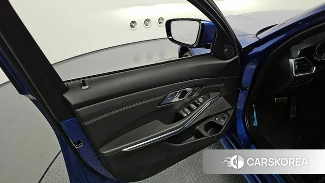 BMW 3 Series (G20) id 4268374 из Кореи 16