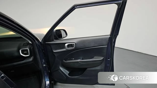 Hyundai Venue id 4930308 из Кореи 16