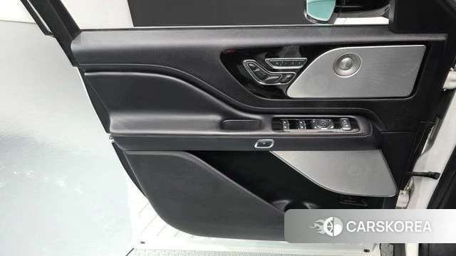 Lincoln Aviator 2nd generation id 4907076 из Кореи 16