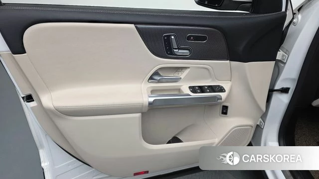 Mercedes-Benz GLB-Class X247 id 4338398 из Кореи 16