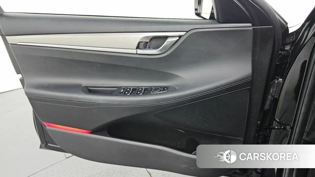 Hyundai The New Grandeur IG Hybrid id 4711615 из Кореи 16