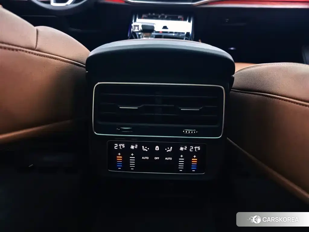 Audi Q7 id 4601728 из Китая 16