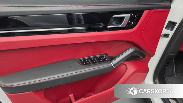 Porsche Cayenne (PO536) id 4397363 из Кореи 16