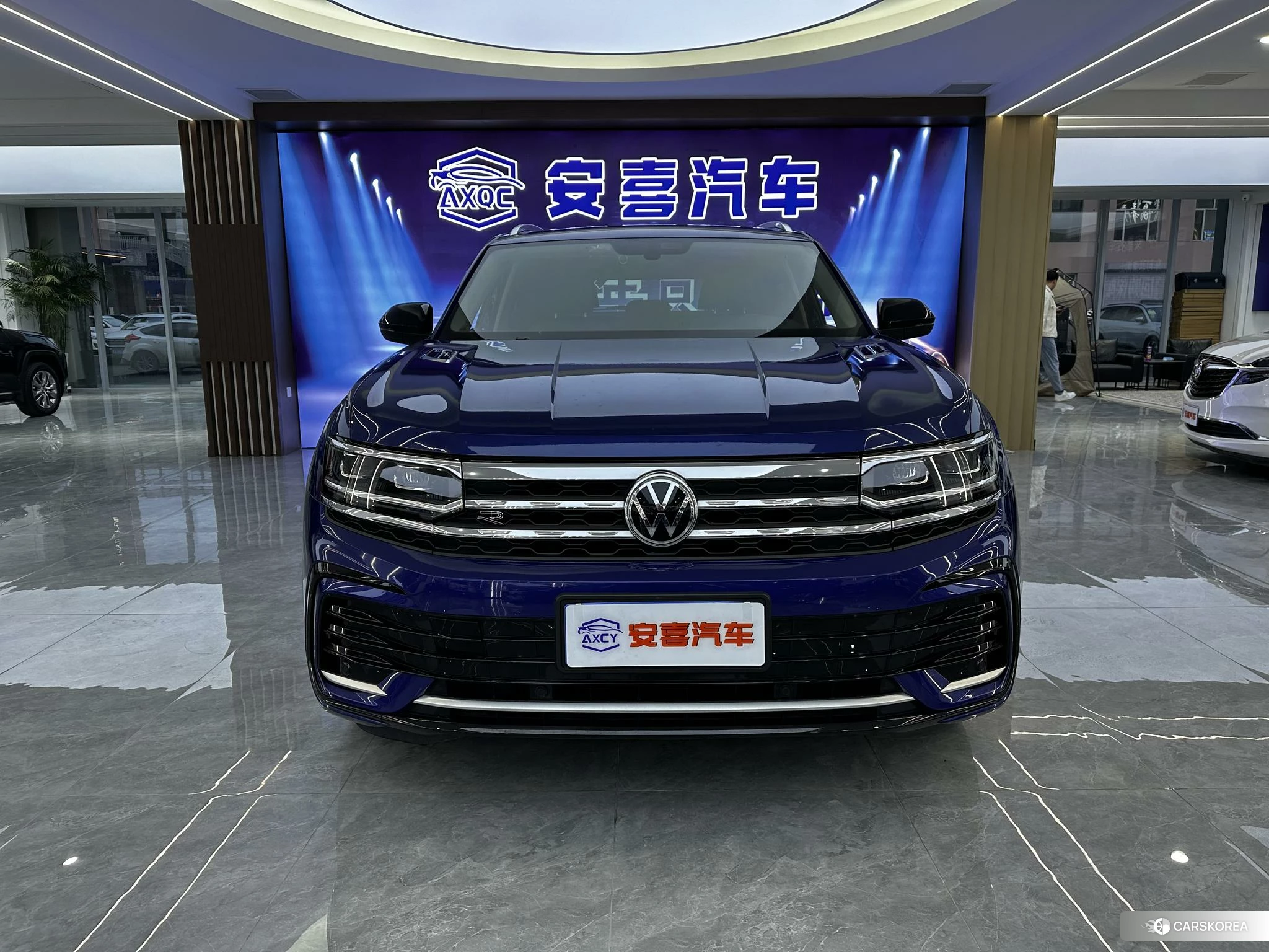 Volkswagen Tourang id 4419391 из Китая 16