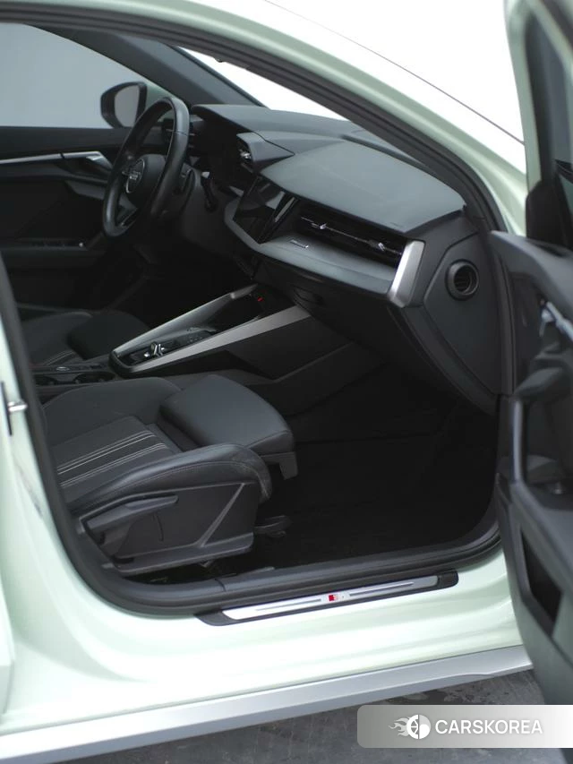 Audi A3 id 4273776 из Китая 16
