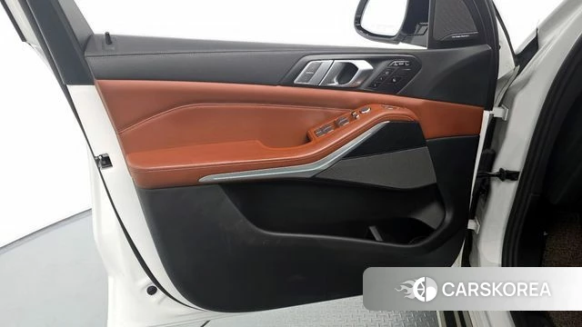 BMW X7 (G07) id 4350683 из Кореи 16
