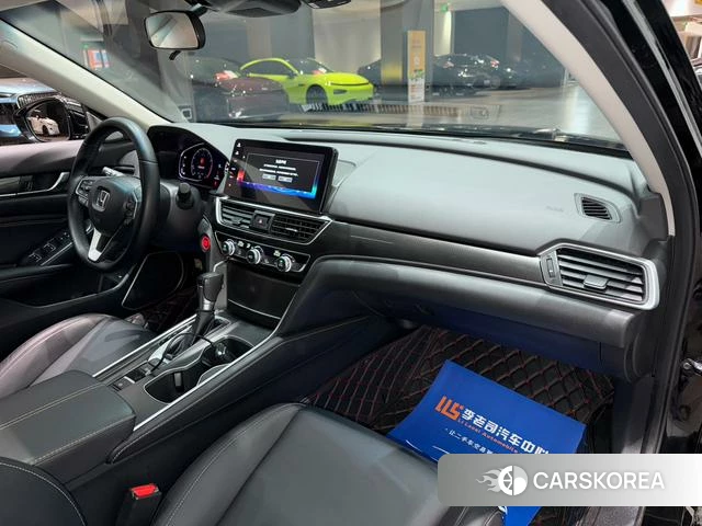 Honda Accord id 4333177 из Китая 16