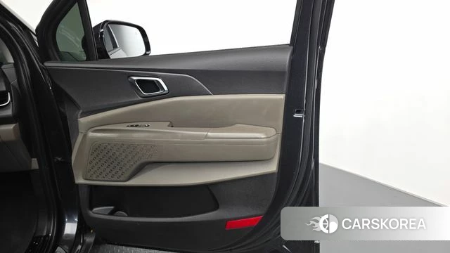 Kia The New Carnival 4th Generation id 4670077 из Кореи 16