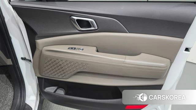 Kia The New Carnival 4th Generation id 4421876 из Кореи 16
