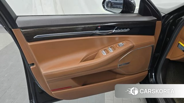 Genesis G90 id 4587004 из Кореи 16
