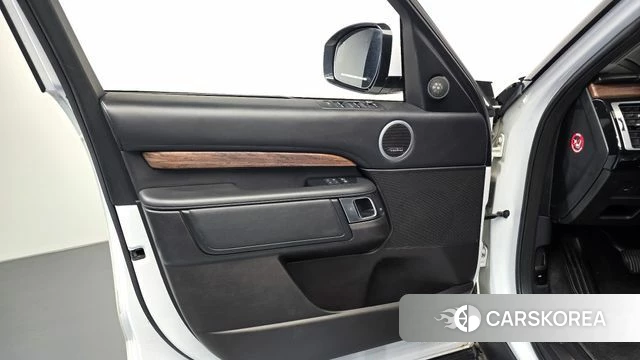 Land Rover Discovery 5 id 4490507 из Кореи 16