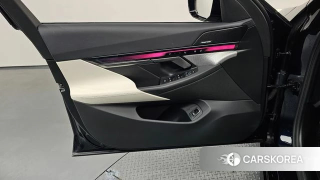 BMW 5 Series (G60) id 4222623 из Кореи 16