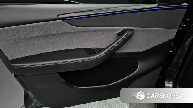 Tesla Model Y id 4468391 из Кореи 16