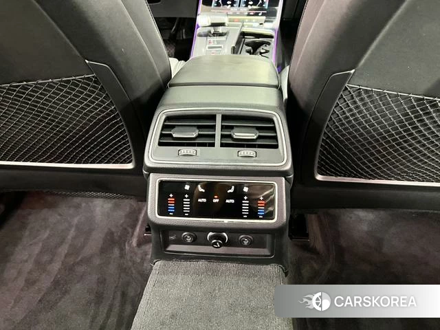 Audi A6L id 4348432 из Китая 16