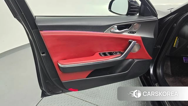 Kia Stinger id 4638211 из Кореи 16