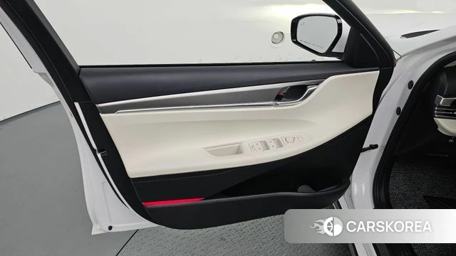 Hyundai The New Grandeur IG id 4409070 из Кореи 16