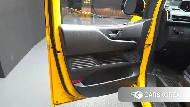 Hyundai Staria id 4612513 из Кореи 16