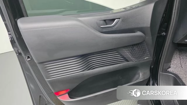 Hyundai Staria id 4488030 из Кореи 16