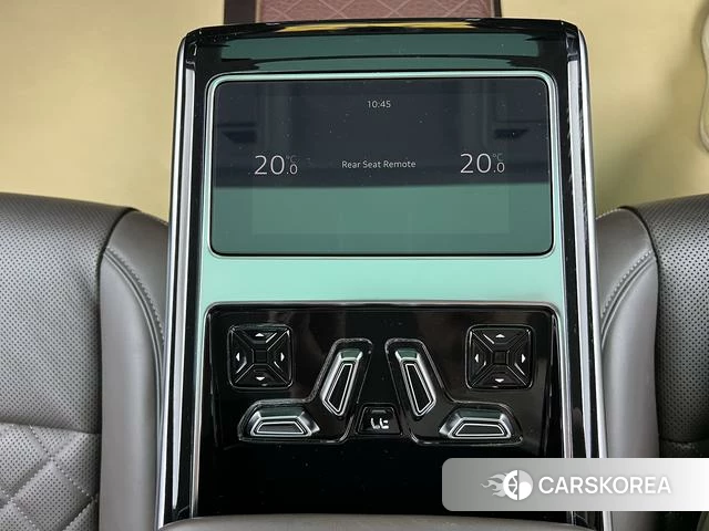 Audi A8 id 4353135 из Китая 16