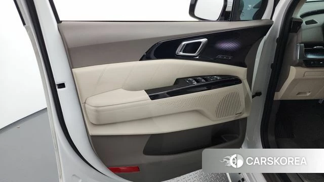 Kia Carnival 4th generation id 4542136 из Кореи 16
