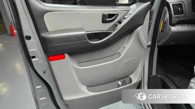 Hyundai The New Grand Starex id 4508369 из Кореи 16