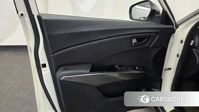 Ssangyong Berry New Tivoli id 4574103 из Кореи 16