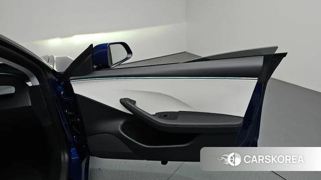 Tesla Model 3 id 4539702 из Кореи 16