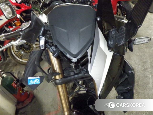 Honda CBR400R id 3950050 из Японии 16