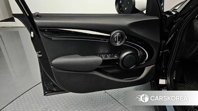 Mini Cooper id 4681895 из Кореи 16